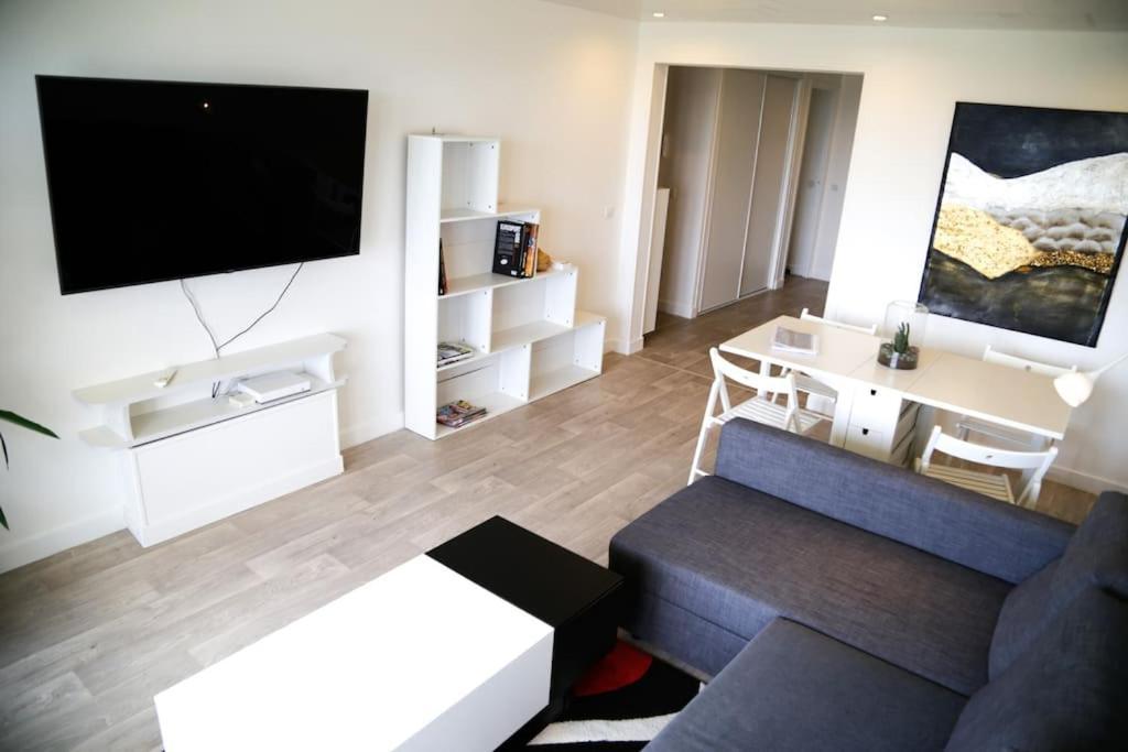 Le Refuge Blesois Avec Parking Prive - Blesois Refuge With Private Parking Apartamento Blois Exterior foto
