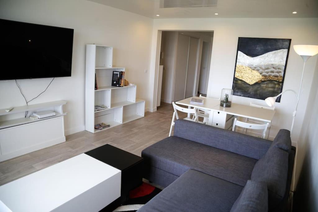 Le Refuge Blesois Avec Parking Prive - Blesois Refuge With Private Parking Apartamento Blois Exterior foto