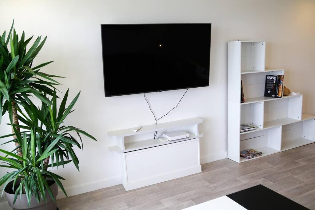 Le Refuge Blesois Avec Parking Prive - Blesois Refuge With Private Parking Apartamento Blois Exterior foto